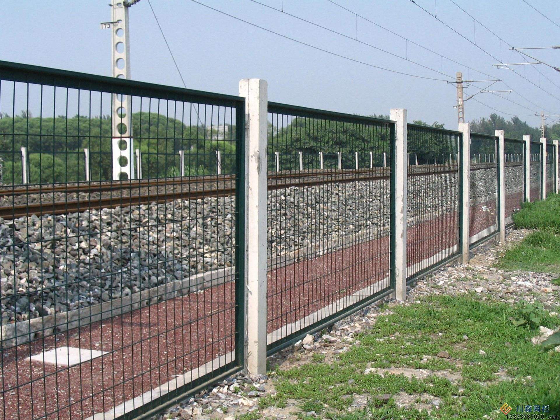 北京铁路护栏网案例