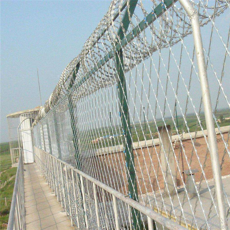 上海监狱刀刺钢网墙​