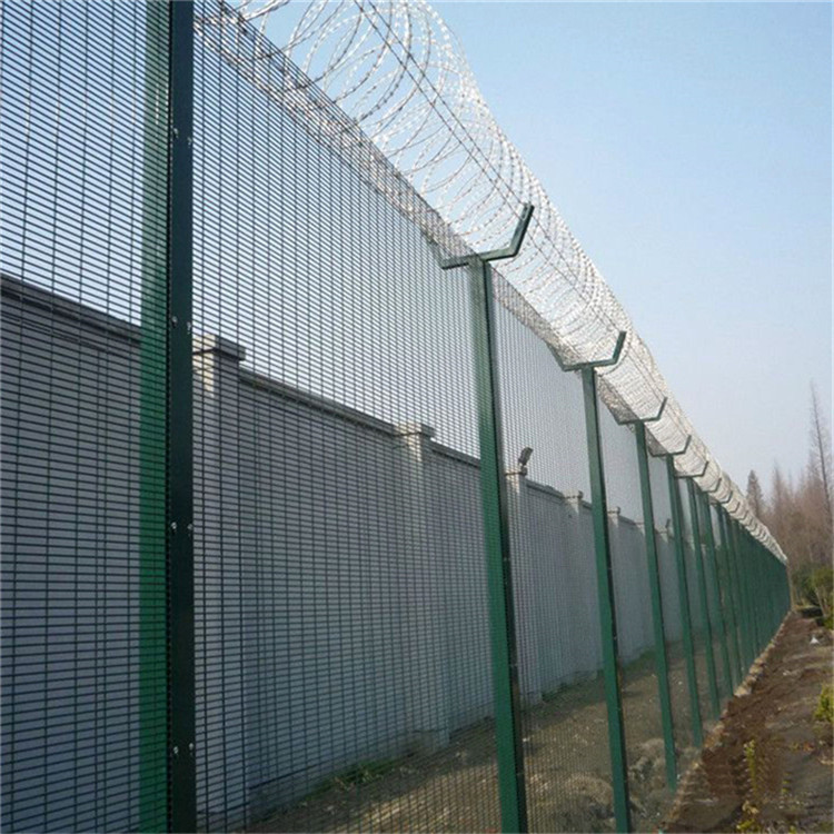 北京河北艾瑞监狱钢网墙案例